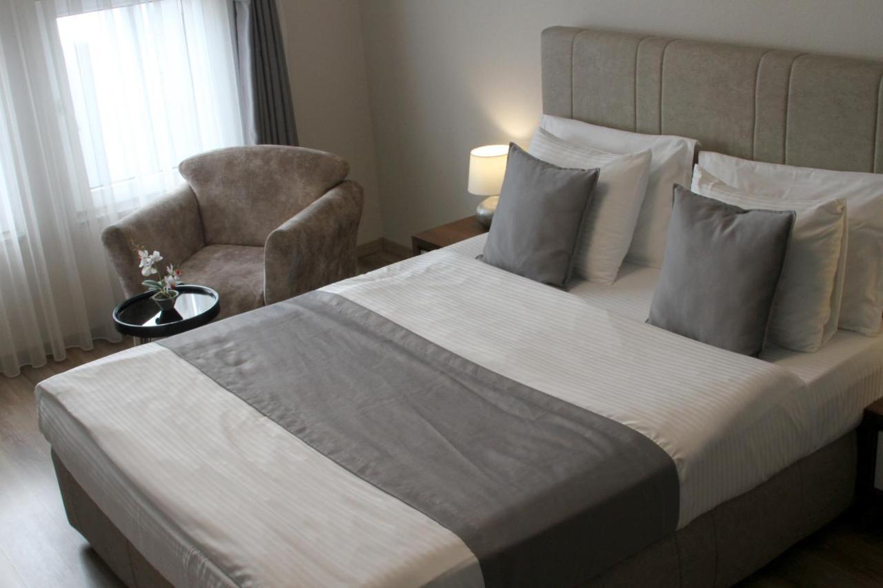 Hotel Driada Gjakova Esterno foto
